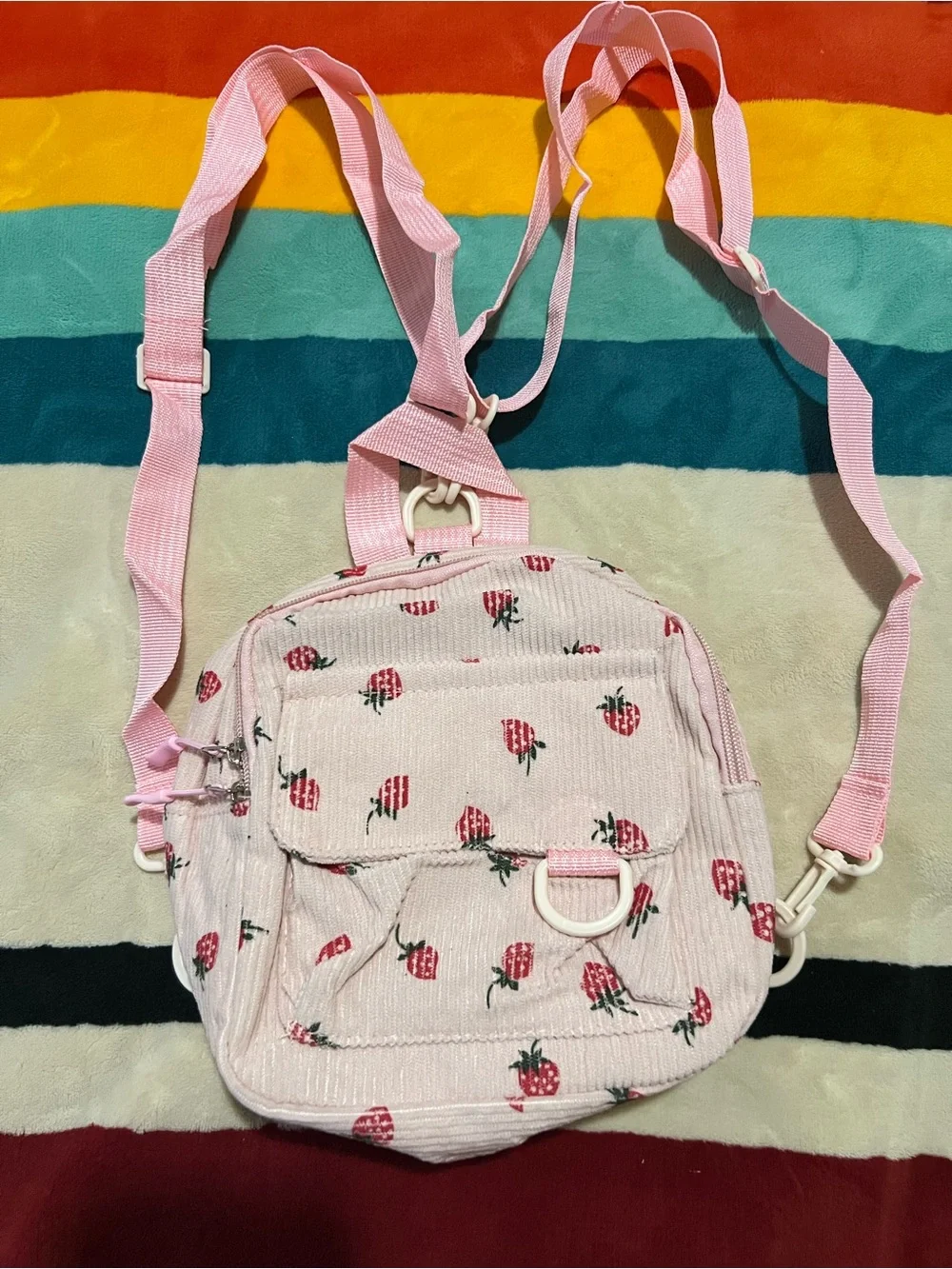 Strawberry Mini Backpack 🍓NWOT 🍓